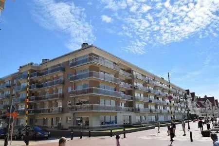 Apartment In Residentie Silverbeach Met Binnenzwembad