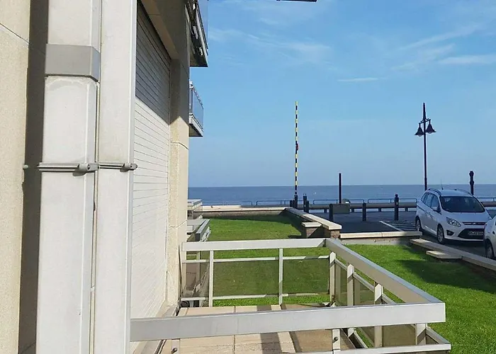 Apartment In Residentie Silverbeach Met Binnenzwembad *